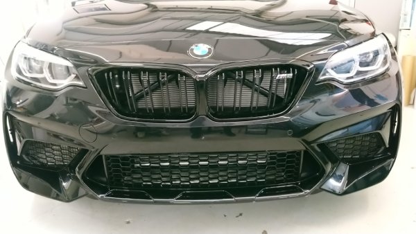 black-bmw
